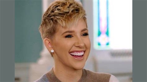 savannah chrisley breast size|Savannah Chrisley Biography, Age, Wiki, Height,。